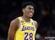 开云体育在线-关于湖人横扫开拓者，取得八连胜追赶西部前列的信息