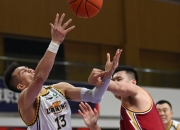 开云体育中国-北京首钢队主场获得连胜，球员表现出色受赞誉