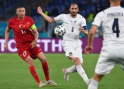 开云体育app-关于壮观一幕：赛场上发生的战术变化的信息