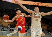 开云在线直播-广州恒大淘宝横扫山东男篮，取得胜利