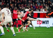 开云体育入口-汉堡主场惨败，德甲排名继续下滑