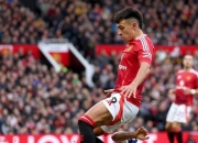 开云体育-曼联遭遇困难，势必调整球队战术应对挑战的简单介绍