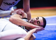 开云体育下载-里程碑时刻！双雄对决万众期待的简单介绍