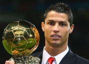 开云在线直播-火箭斩落活塞，德罗赞打出生涯之夜