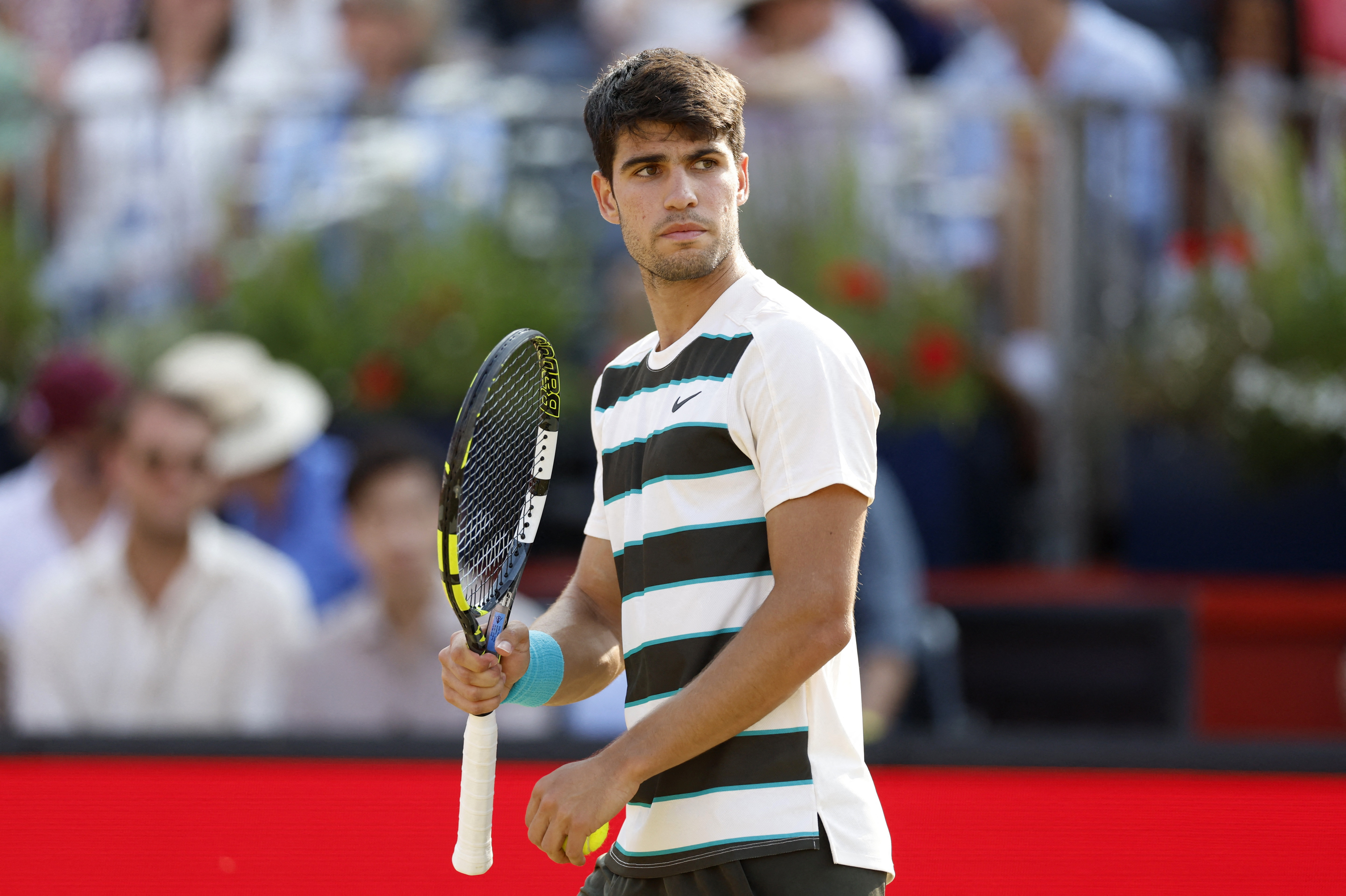 意大利网球队险胜英国网球队，阿尔卡拉斯爆发神勇