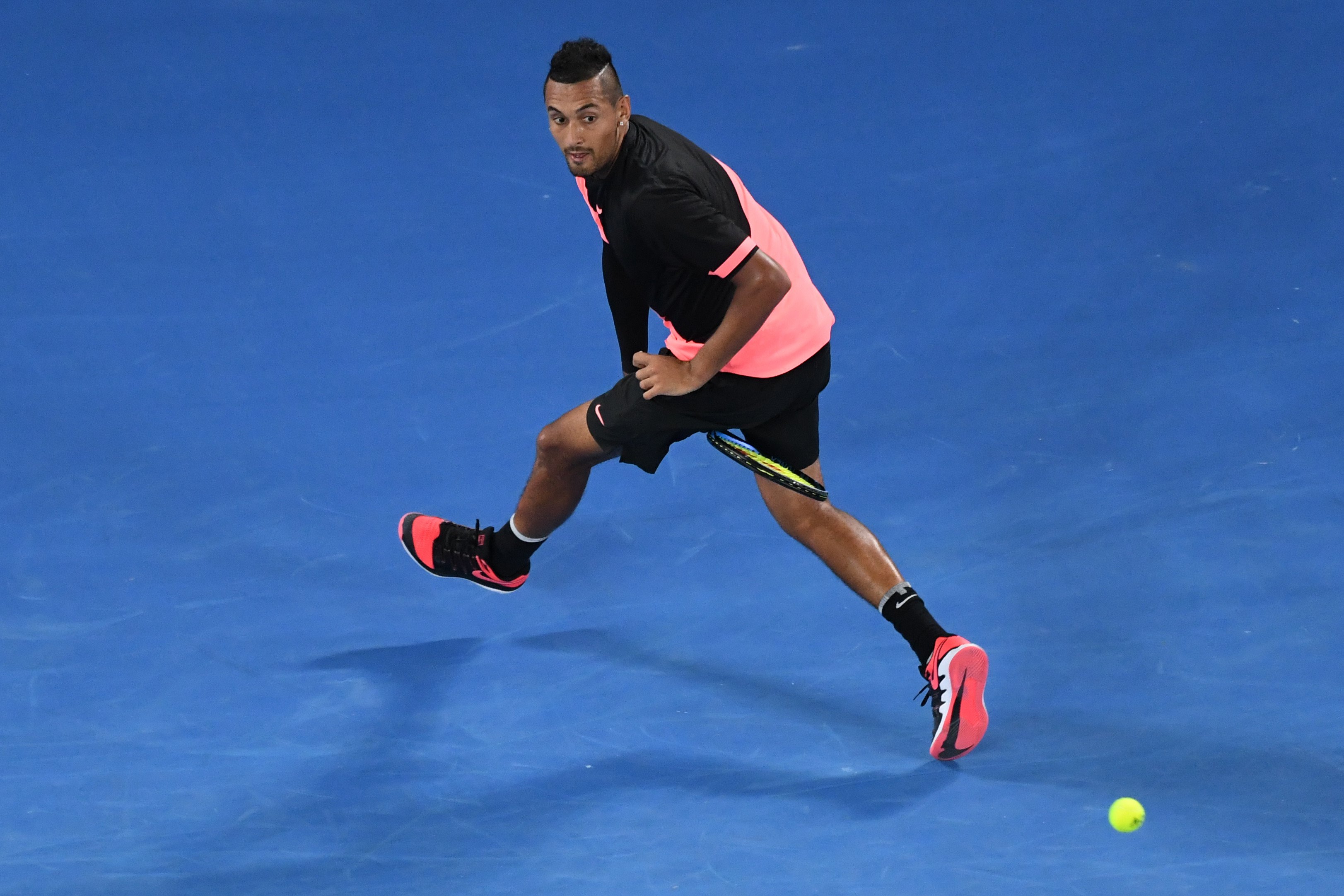 包含澳大利亚网球队横扫日本网球队，克耶高斯爆发神勇的词条