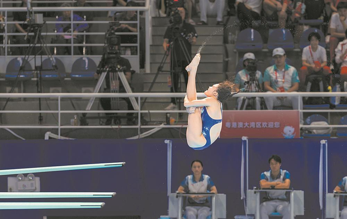 希腊选手在跳水比赛中夺得金牌 希腊选手在跳水比赛中夺得金牌