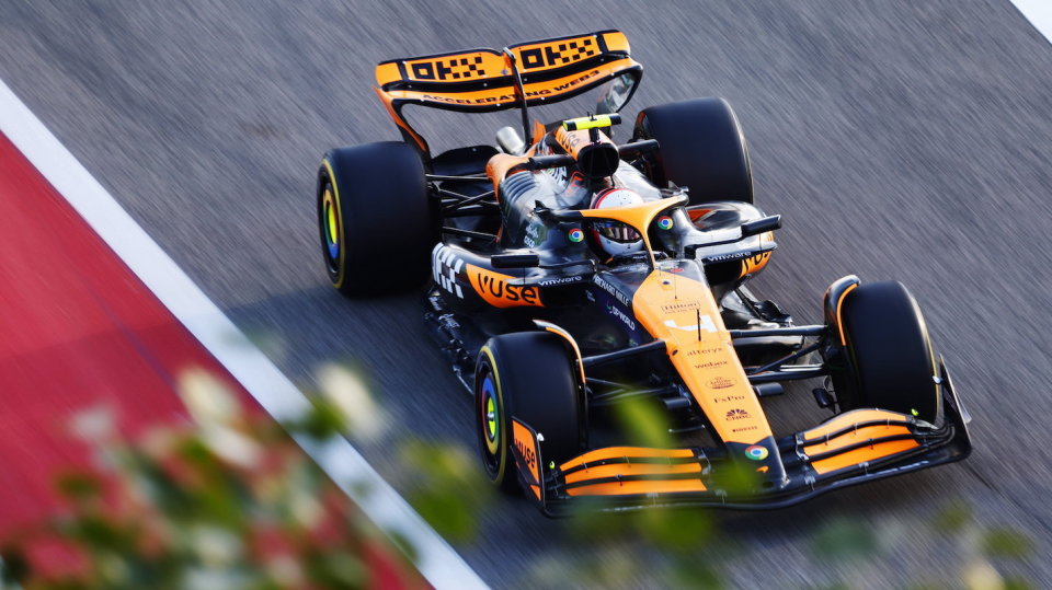 包含索伯车队翻盘迈凯伦，阿隆索刷新纪录的词条