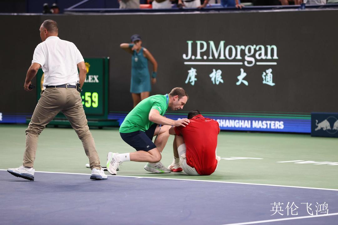 西班牙网球队横扫英国网球队，德约科维奇绝境逆转的简单介绍