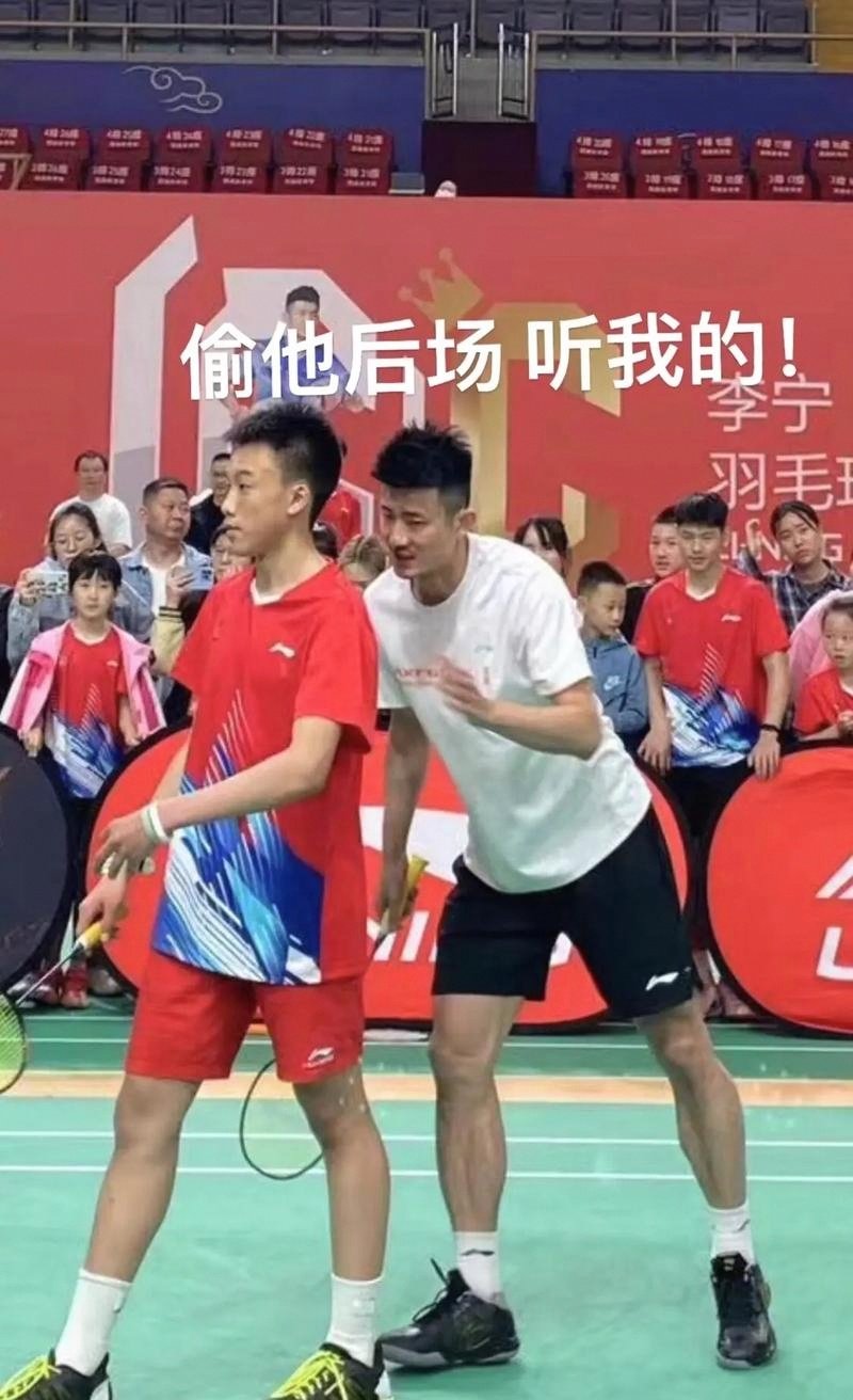 中国羽毛球队险胜韩国羽毛球队，谌龙一己之力扛起全队的简单介绍