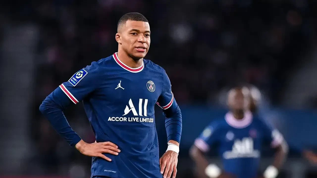 德国逆转法国，姆巴佩打破历史纪录