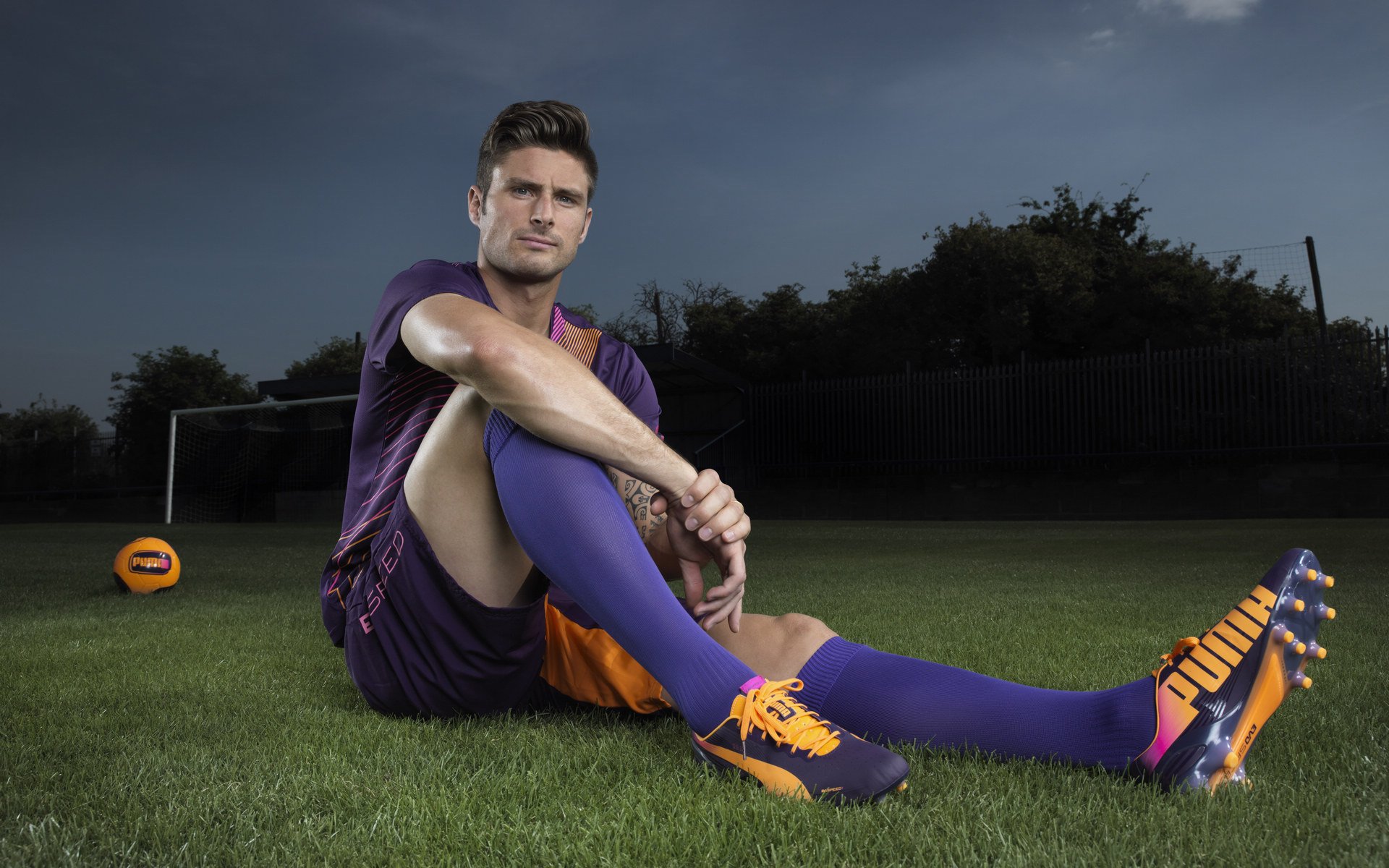 舞台越大越强！武切维奇率上海队力克广东，上演巨人杀手传奇