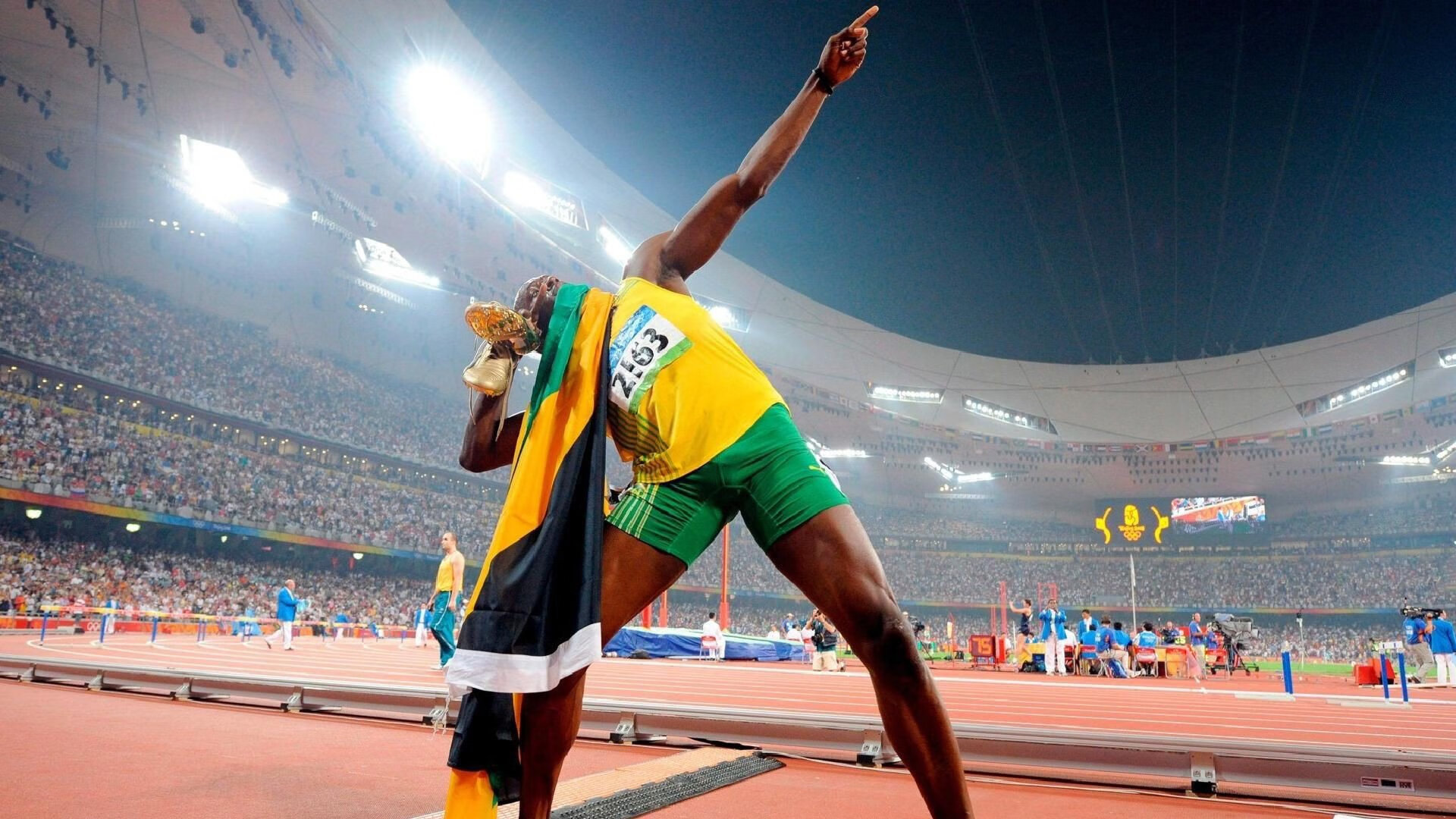 斯通斯一锤定音，勒沃库森闪电战击溃西班牙